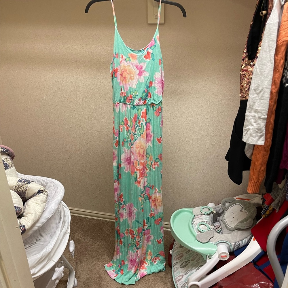Flowery maxi dress